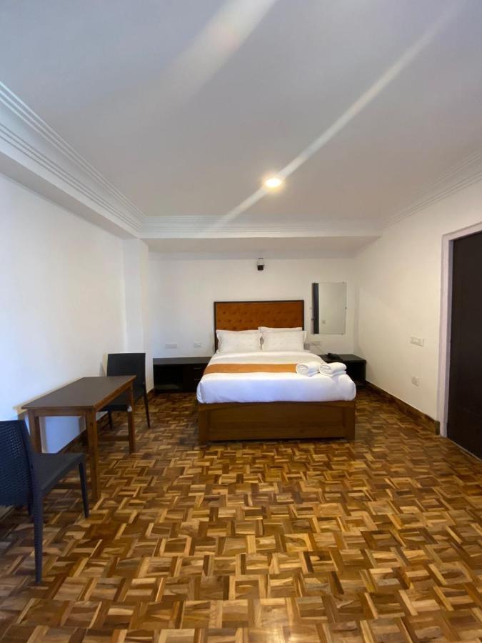 9 Atop Hotel Gangtok Bagian luar foto